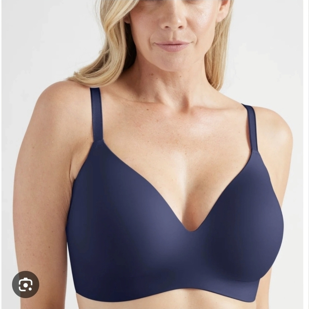 Knix Wingwoman Midnight Blue Seamless/Wireless Contour Bra